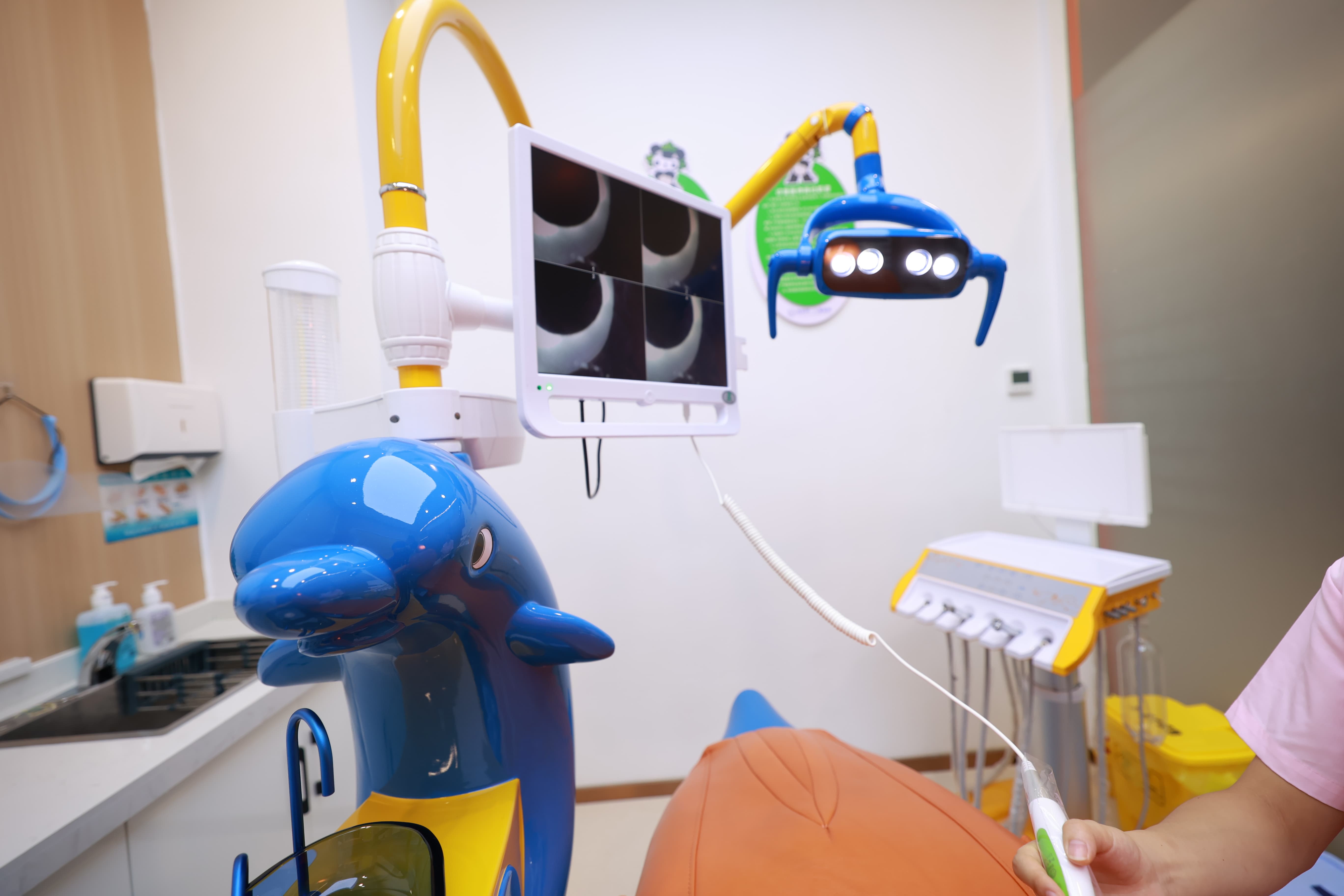 西安治疗儿童抽动症医院哪家好-西安哪家医院能将小儿抽动症看好